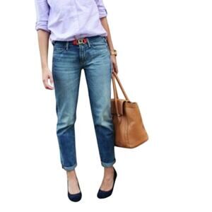 GAP Sexy Boyfriend Jeans Medium Wash 28 / 6